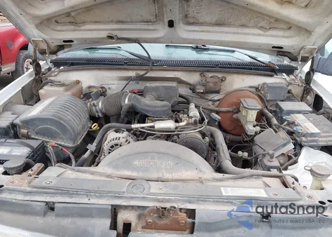 2000 Chevrolet C2500 from USA, damaged, VIN 1GCGC24R0YR171624